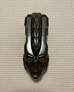 ウルトラマンダイナ　変身アイテム　リーフラッシャー
