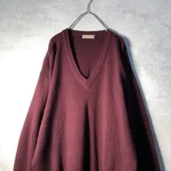 【ヴィンテージ】レトロ ワンポイント刺繍 Vネックニット 古着used AS34
