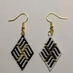 デリカビーズピアス(菱)⑨
