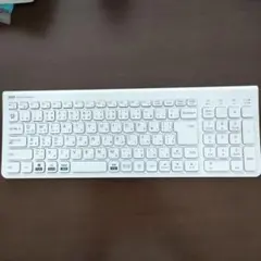 サンワサプライ Bluetoothスリムキーボード 400-SKB072