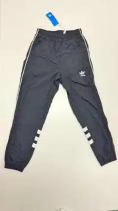 adidas ブラック トラックパンツ DH3839