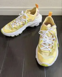 【極美品】SOREL　キネティックブレイクスルー　テックレーススニーカー24.5