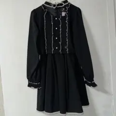 【紙タグ付き新品未使用品】ROJITA デコルテあき 黒 ワンピース