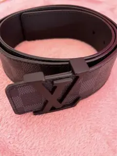 新品同様ルイヴィトン メンズ ベルト 一回使用のみ