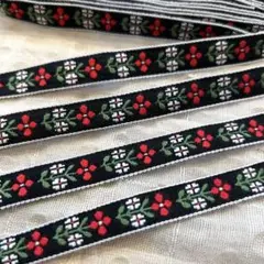 ★新入荷★ 【チロリアンテープ＊2m販売】お花柄　刺繍リボン　日本製