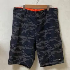 OAKLEY オークリー グレー迷彩柄 ショートパンツ ハーフパンツ F メンズ