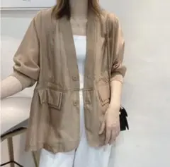 ベージュ ノーカラージャケット