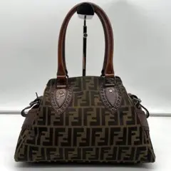 FENDI フェンディ ハンドバッグ スター ズッカ レザー レディース