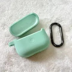 Item thumbnail for item 35a854ca-5fbc-4786-9360-fc81eef5ba55