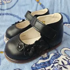 黒 フラワー装飾 ベビーシューズ