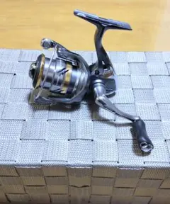 シマノ アルテグラ C2000HGS-B 美品 トラウト アジング等