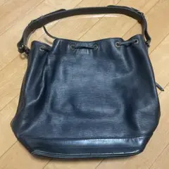 ルイヴィトン ノエ ブラック