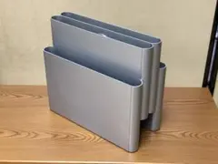 Kartell 4ポケット式マガジンラック