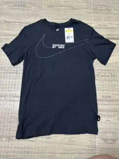【タグ付新品】Nike Swoosh Tシャツ サイズS ブラック