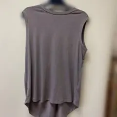 パープルバックオープン ノースリーブ Tシャツ