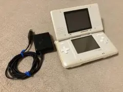 Nintendo DS ホワイト 本体 ACアダプター付き