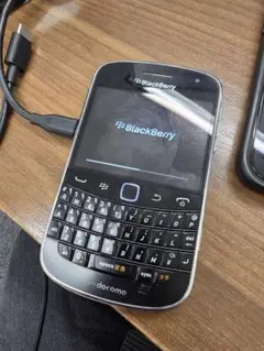 BlackBerry Bold 9900 docomo