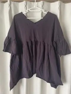 デザインカットソー　フリル　ゆったり