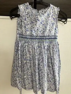 セール中　美品　Malvi&Co スモッキングワンピース　110 リバティ