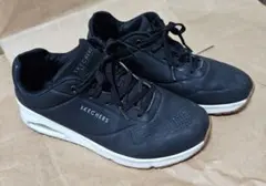 SKECHERS ブラック スニーカー 25センチ　スケッチャーズ