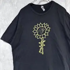 ひまわりデザイン Tシャツ 黒 XXL