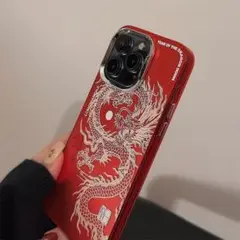 【再入荷】iPhone15 ドラゴン 龍神　辰年　赤　 ケース 龍