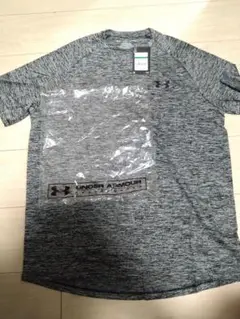UNDER ARMOUR グレー Tシャツ