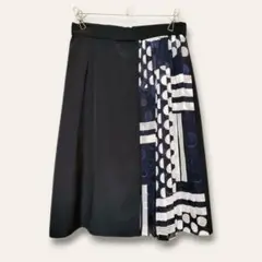 【ペイトンプレイス】ひざ丈スカート　フレア　プリーツ　紺　S　きれいめ　日本製