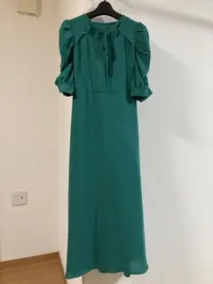 グリーン パフスリーブ ロングワンピース