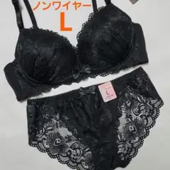【新品未使用】格安！ノンワイヤー ブラショーツセット L No.36 黒