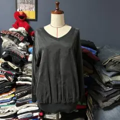 Spick & Span ブラック Vネック トップス