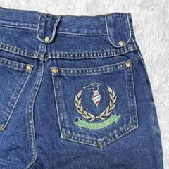 トラサルディTRUSSARDI　コットンテーパードデニムパンツ