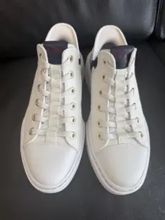 新品同様品　スケッチャーズ　26cm