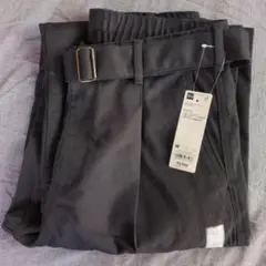 GU　チノベルテッドパンツ　Mサイズ　ブラック