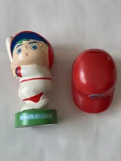 激レア 昭和レトロ カープ坊や　貯金箱　　応援バット　と　応援グッズ Yahoo!オークション - レア 希少 古い 初優勝頃 カープ坊や 貯金