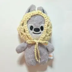 耳穴ありバブーシュカ skzoo ぬいぐるみ服 10cm ウルフチャン