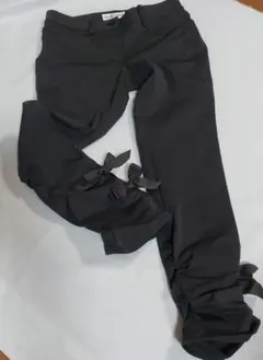 ギャラリービスコンティ　リボン飾りパンツ