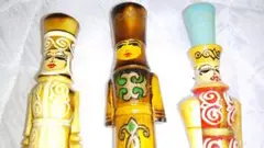 キルギスタン（旧ソビエト）の 民族人形ペン