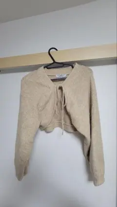ベージュ クロップドニットカーディガン ボレロ