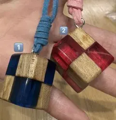 キーホルダー　手作り　サイコロ形