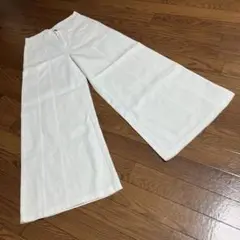 ホワイトデニム綺麗めワイドパンツ
