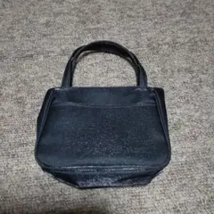 黒 ハンドバッグ