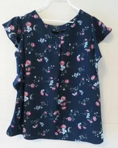 【美品】ファビュラス アンジェラ　半袖ブラウス　ネイビー花柄