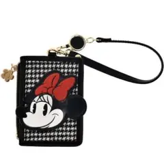 Item thumbnail for item 4b9bcf58-ddb0-4d74-8373-70ee6415a92e