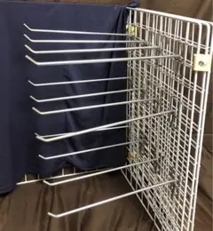 メタルディスプレイラック　フックのみ長さ23cm位×30本　used