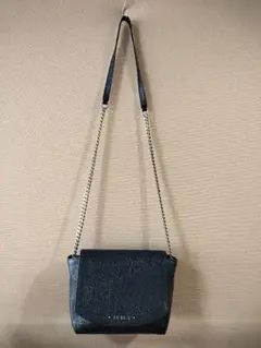 FURLA ブラック ショルダーバッグ