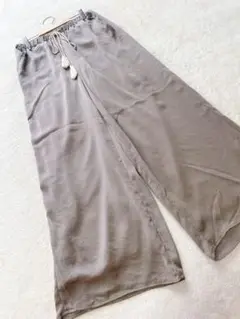 【Ungrid】アングリッド　ブラウン　ヴィンテージサテンパンツ　ワイド