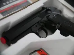 ＫＳＣ製ABS樹脂ガスガン　ベレッタ クーガーＦ　ASGK合法品　消音器セット KSC・M8000クーガーF 07Ver エアーガン ガスガン サバゲー