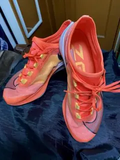 Nike zoom FLY3ランニングシューズ オレンジ