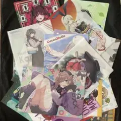アニメ　女性キャラ　クリアファイル　25枚　まとめ売り